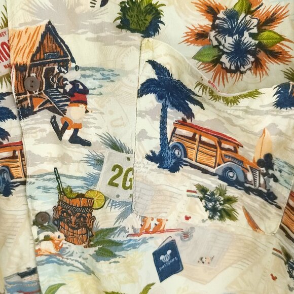 Walt Disney World Hawaiian Shirt Men's XXL Multicolor Mickey Mouse Friends Print - Picture 3 of 9